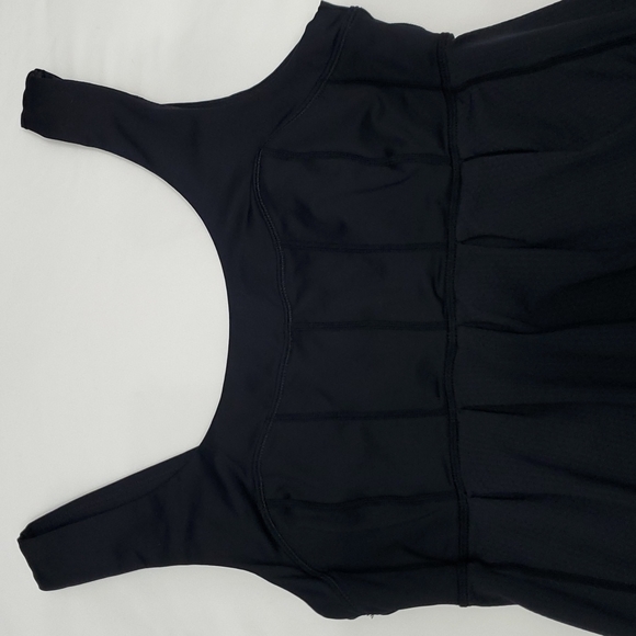 Lululemon size 6 black loose cinch waist - Picture 3 of 5